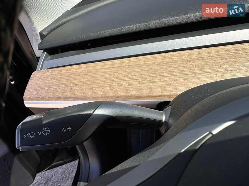 Седан Tesla Model 3 2019 в Миколаєві