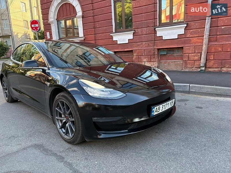 Седан Tesla Model 3 2020 в Вінниці фото 2 Седан Tesla Model 3 2020 в Вінниці