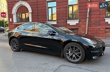 Седан Tesla Model 3 2020 в Вінниці фото 3 Седан Tesla Model 3 2020 в Вінниці