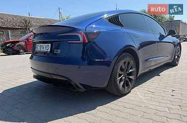 Седан Tesla Model 3 2024 в Городке