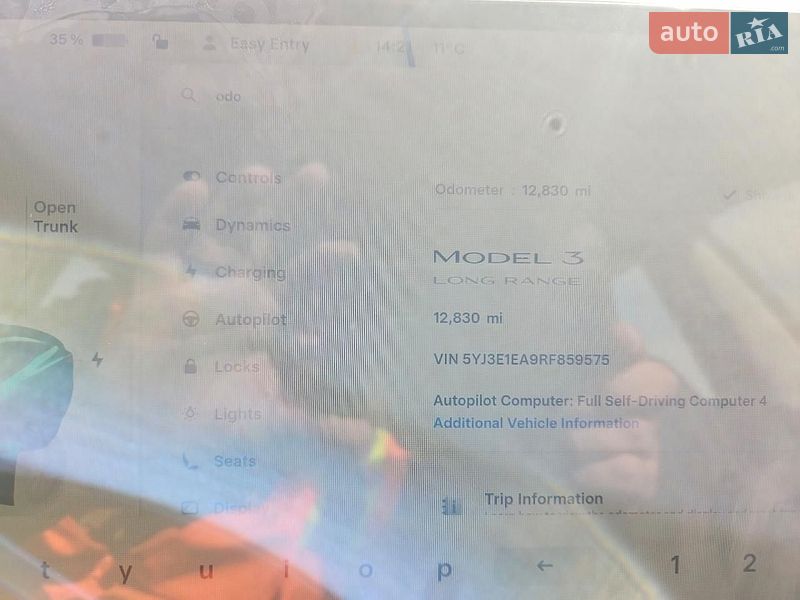 Седан Tesla Model 3 2024 в Киеве