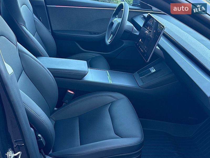 Седан Tesla Model 3 2024 в Стрые фото 32 Седан Tesla Model 3 2024 в Стрые