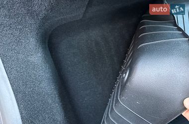 Седан Tesla Model 3 2024 в Стрые