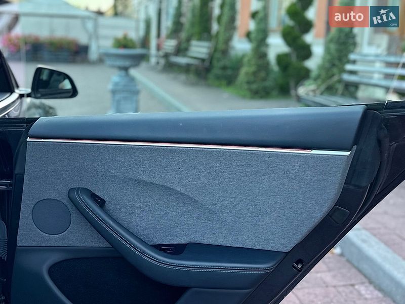 Седан Tesla Model 3 2024 в Стрые фото 59 Седан Tesla Model 3 2024 в Стрые