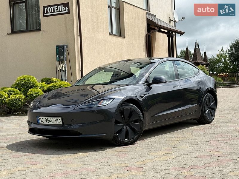 Седан Tesla Model 3 2024 в Стрые фото Седан Tesla Model 3 2024 в Стрые