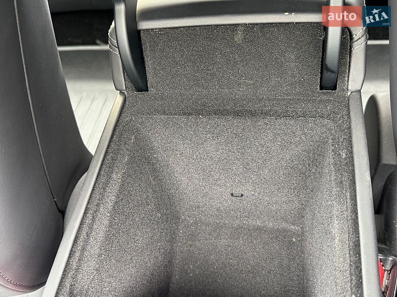 Седан Tesla Model 3 2024 в Стрые фото 77 Седан Tesla Model 3 2024 в Стрые