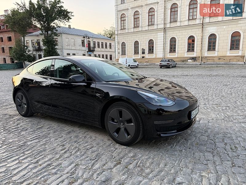 Седан Tesla Model 3 2023 в Кам'янець-Подільському фото 2 Седан Tesla Model 3 2023 в Кам'янець-Подільському