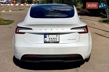 Седан Tesla Model 3 2024 в Одессе