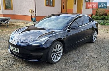 Седан Tesla Model 3 2018 в Луцьку