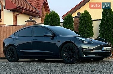 Седан Tesla Model 3 2021 в Днепре фото 12 Седан Tesla Model 3 2021 в Днепре