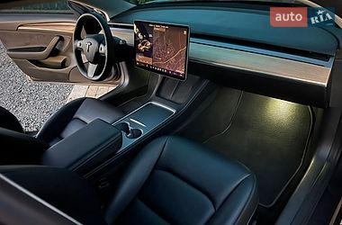 Седан Tesla Model 3 2021 в Днепре фото 36 Седан Tesla Model 3 2021 в Днепре