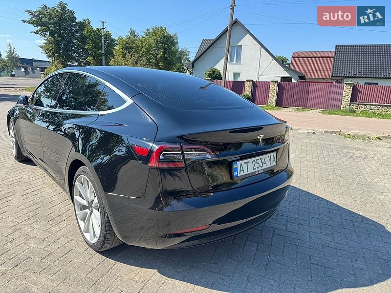 Седан Tesla Model 3 2018 в Долине фото 24 Седан Tesla Model 3 2018 в Долине