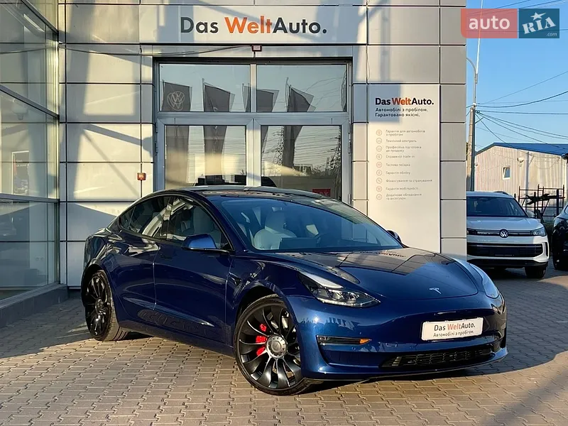 Tesla Model 3