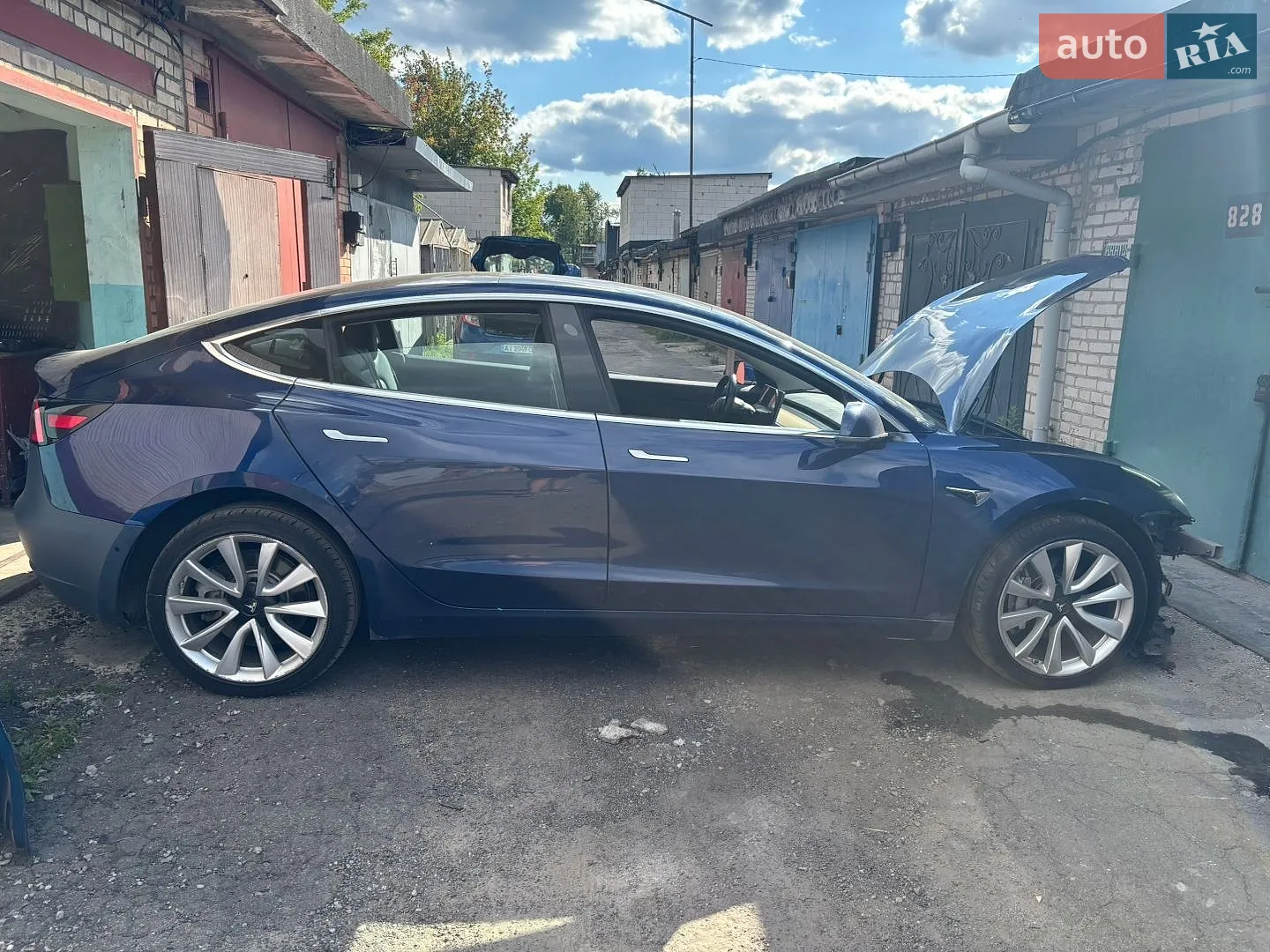 2018 Tesla Model 3 - мініатюра 6
