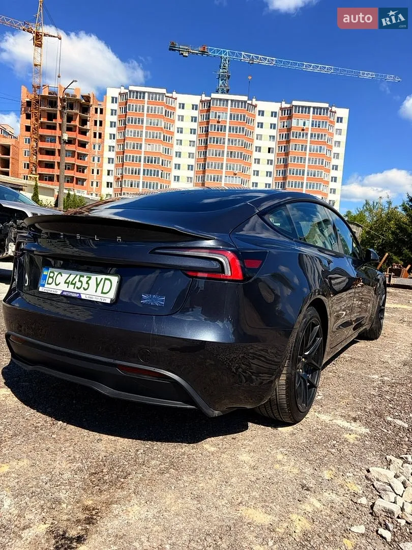 2024 Tesla Model 3 - мініатюра 3
