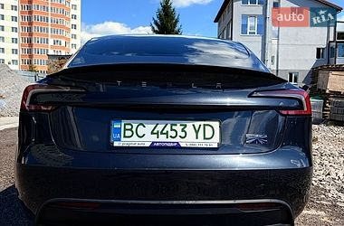 Седан Tesla Model 3 2024 в Львові