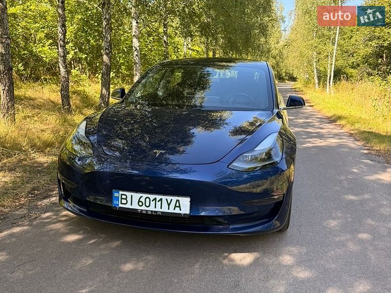 Tesla Model 3 2019 Tesla Model 3 2019