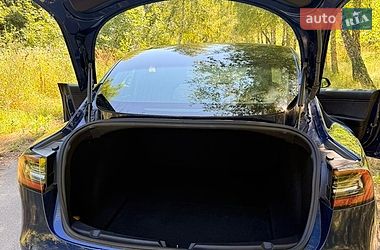 Седан Tesla Model 3 2019 в Лубнах фото 15 Седан Tesla Model 3 2019 в Лубнах
