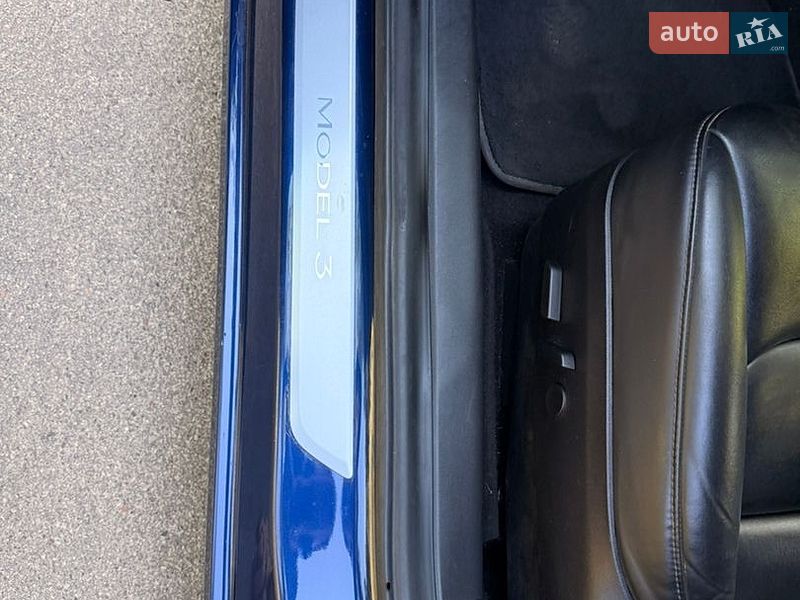Седан Tesla Model 3 2019 в Лубнах фото 17 Седан Tesla Model 3 2019 в Лубнах