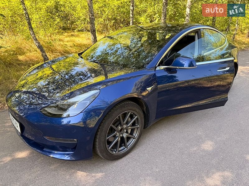 Седан Tesla Model 3 2019 в Лубнах фото 18 Седан Tesla Model 3 2019 в Лубнах