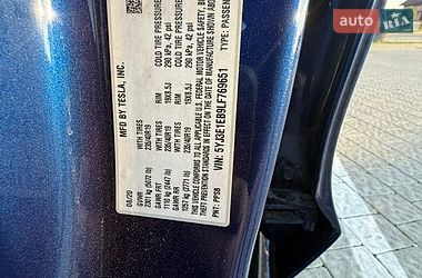 Седан Tesla Model 3 2020 в Львові фото 26 Седан Tesla Model 3 2020 в Львові