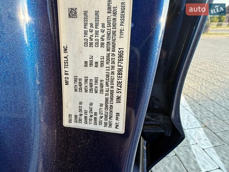 Седан Tesla Model 3 2020 в Львові фото 26 Седан Tesla Model 3 2020 в Львові