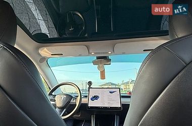 Седан Tesla Model 3 2020 в Львові фото 23 Седан Tesla Model 3 2020 в Львові