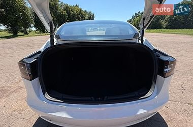 Седан Tesla Model 3 2021 в Тростянце фото 14 Седан Tesla Model 3 2021 в Тростянце