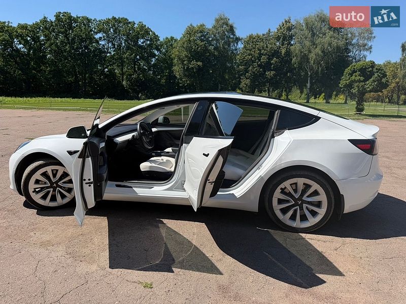Седан Tesla Model 3 2021 в Тростянце фото 15 Седан Tesla Model 3 2021 в Тростянце