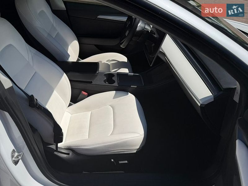 Седан Tesla Model 3 2021 в Тростянце фото 19 Седан Tesla Model 3 2021 в Тростянце
