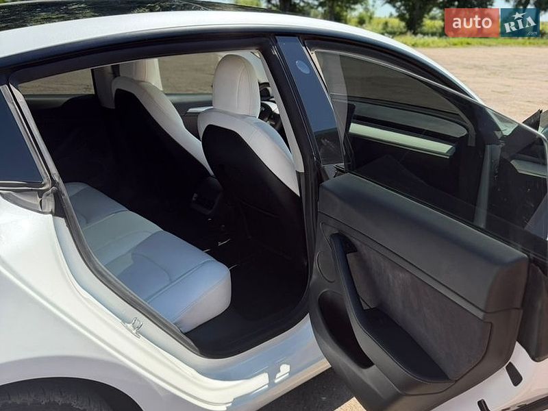 Седан Tesla Model 3 2021 в Тростянце фото 18 Седан Tesla Model 3 2021 в Тростянце