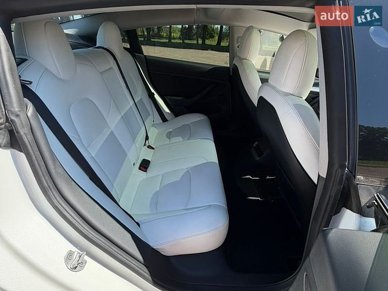 Седан Tesla Model 3 2021 в Тростянце фото 21 Седан Tesla Model 3 2021 в Тростянце