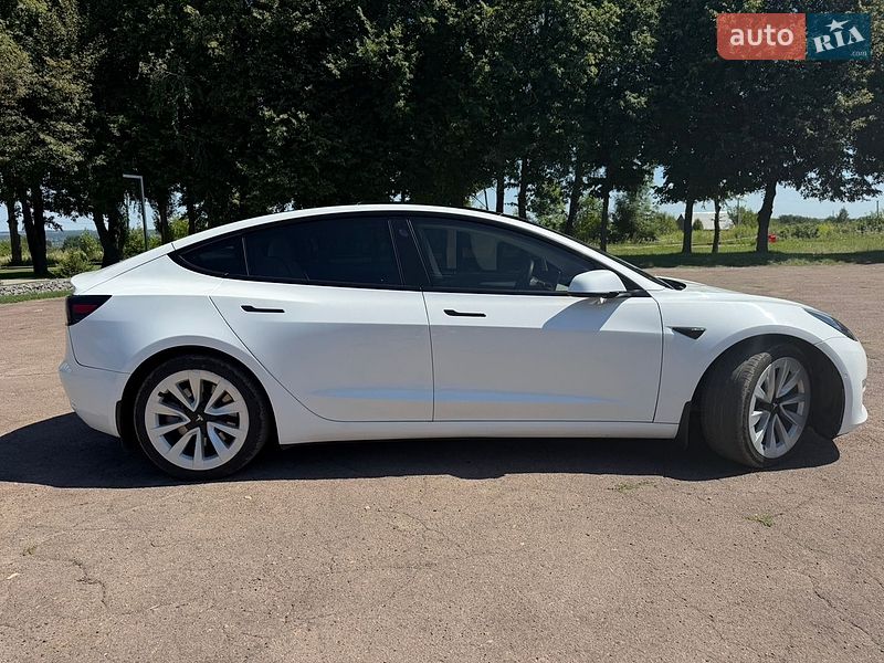 Седан Tesla Model 3 2021 в Тростянце фото 24 Седан Tesla Model 3 2021 в Тростянце