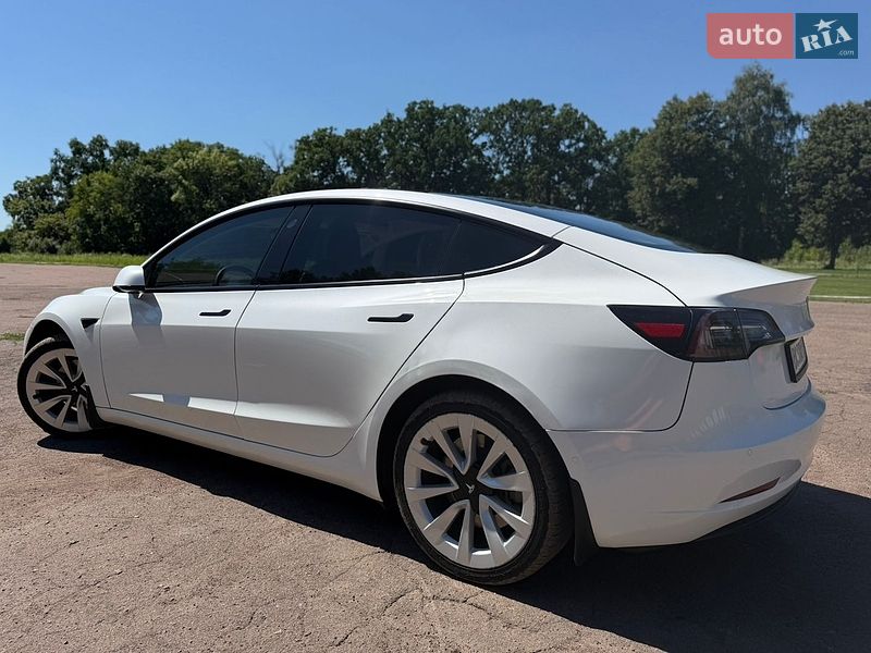 Седан Tesla Model 3 2021 в Тростянце фото 26 Седан Tesla Model 3 2021 в Тростянце