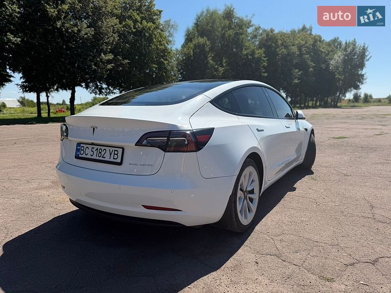 Седан Tesla Model 3 2021 в Тростянце фото 29 Седан Tesla Model 3 2021 в Тростянце