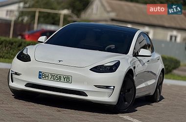 Седан Tesla Model 3 2023 в Одессе