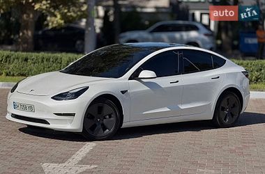 Седан Tesla Model 3 2023 в Одессе