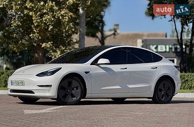 Седан Tesla Model 3 2023 в Одессе