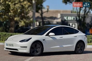 Седан Tesla Model 3 2023 в Одессе