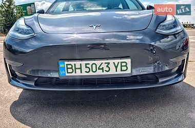 Седан Tesla Model 3 2019 в Одессе