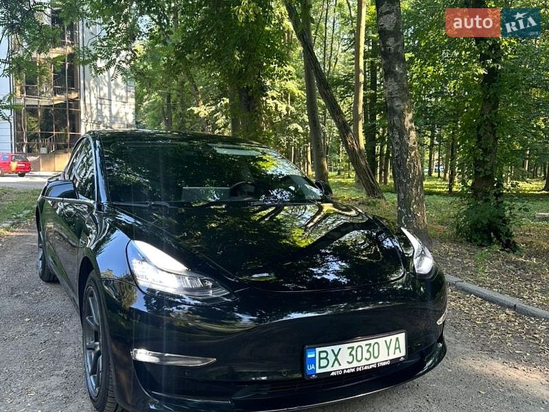 Седан Tesla Model 3 2019 в Черновцах фото 9 Седан Tesla Model 3 2019 в Черновцах