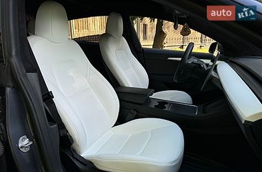 Седан Tesla Model 3 2023 в Харькове