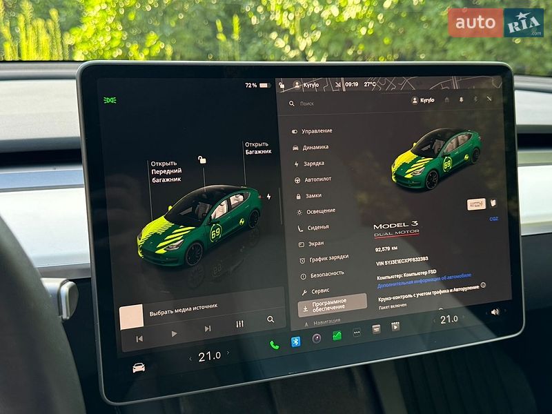 Седан Tesla Model 3 2023 в Харькове