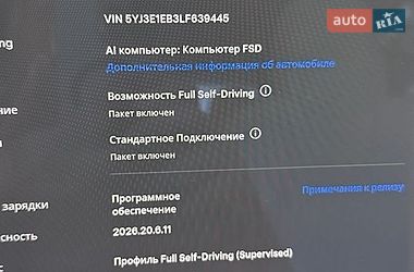 Седан Tesla Model 3 2020 в Виннице