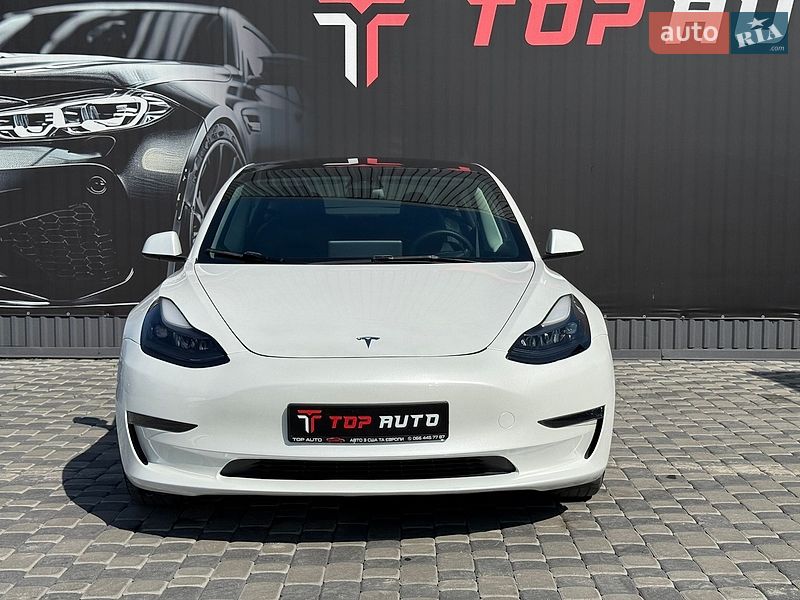 Седан Tesla Model 3 2023 в Львові фото 19 Седан Tesla Model 3 2023 в Львові