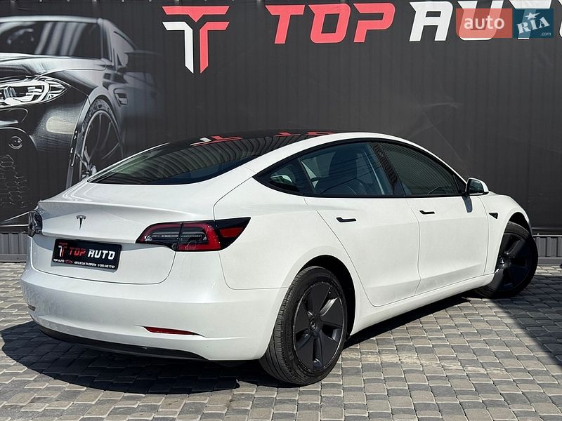 Седан Tesla Model 3 2023 в Львові фото 27 Седан Tesla Model 3 2023 в Львові