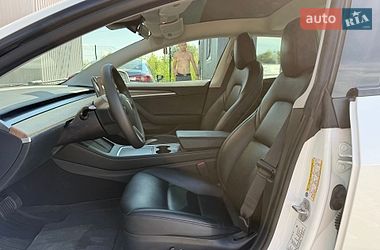 Седан Tesla Model 3 2023 в Львові фото 37 Седан Tesla Model 3 2023 в Львові
