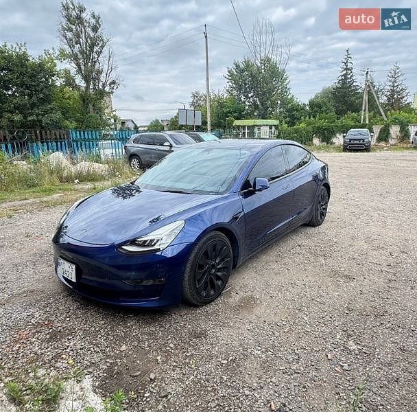 Tesla Model 3 2022 Tesla Model 3 2022