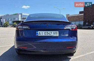 Седан Tesla Model 3 2020 в Киеве