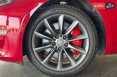 Седан Tesla Model 3 2022 в Львове